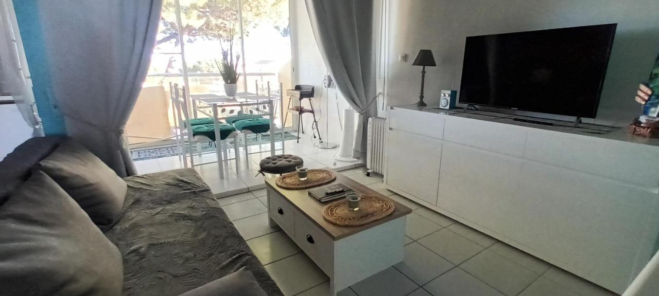 Isis 2 Joli Duplex Proche Plage Et Port - Clim Parking Loggia Et Balcon Сен-Киприен Екстериор снимка